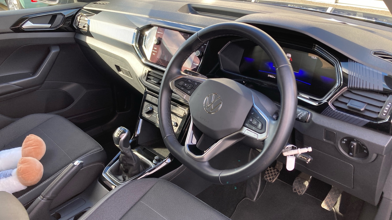 Used Volkswagen T-Cross 2023 for sale - 76322463: Photo 11