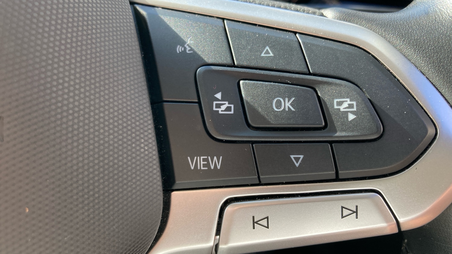 Used Volkswagen T-Cross 2023 for sale - 76322463: Photo 43