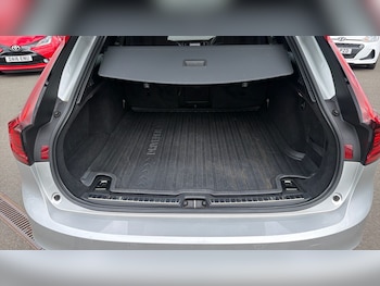 Used Volvo V90 2022 for sale - 78961813: Photo