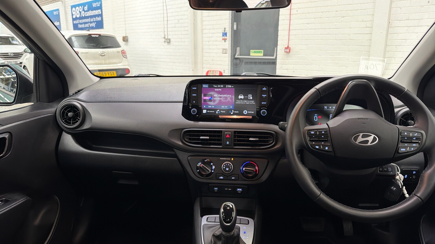 Used Hyundai i10 2023 for sale - 77760491: Photo 10