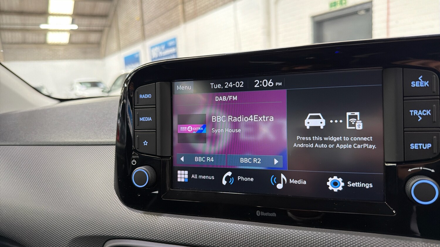 Used Hyundai i10 2023 for sale - 77760491: Photo 12