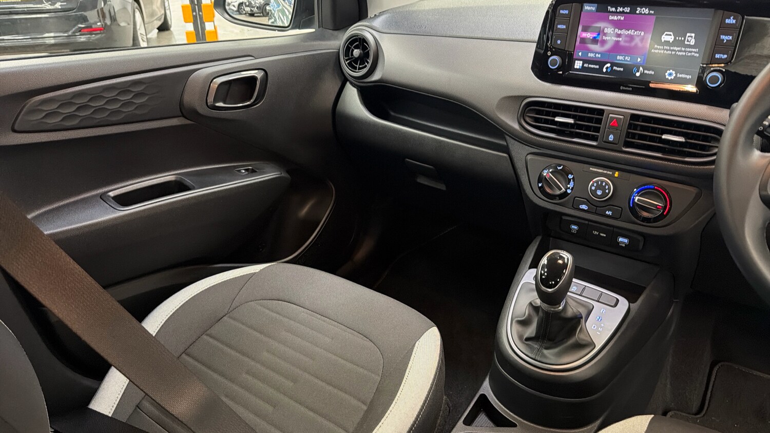 Used Hyundai i10 2023 for sale - 77760491: Photo 14