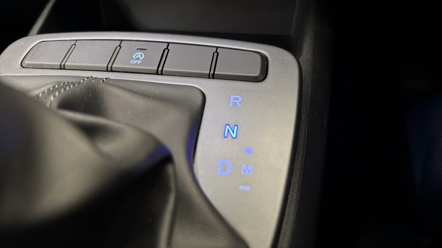 Used Hyundai i10 2023 for sale - 77760491: Photo 23