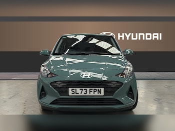 Used Hyundai i10 2023 for sale - 77760491: Photo