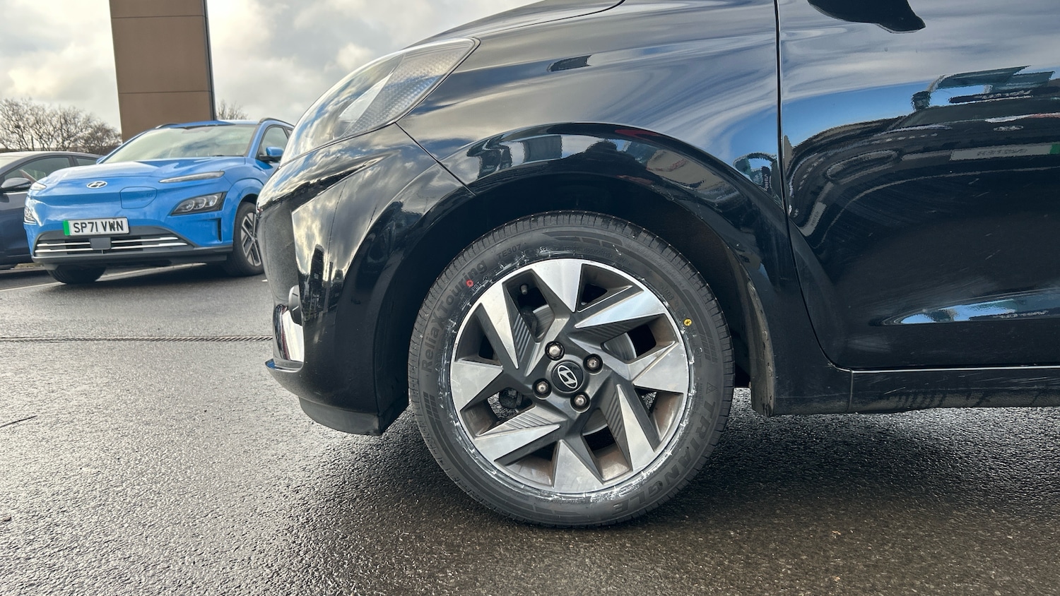 Used Hyundai i10 2023 for sale - 77519715: Photo 24