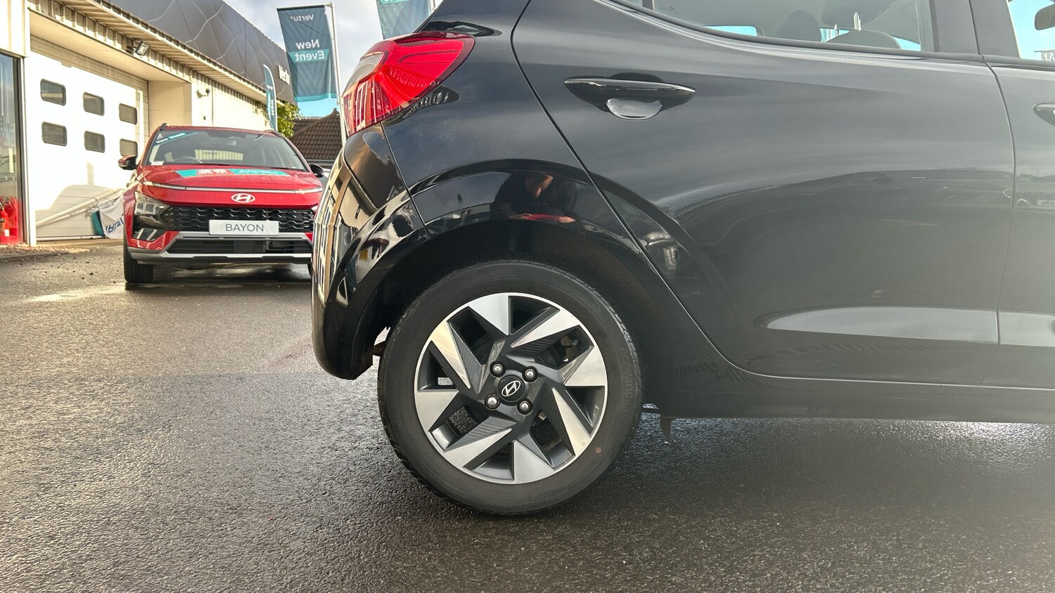 Used Hyundai i10 2023 for sale - 77519715: Photo 7