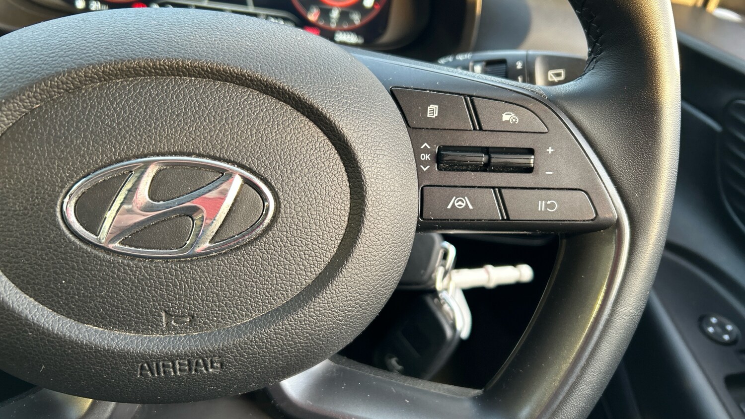 Used Hyundai i20 2023 for sale - 77616631: Photo 36