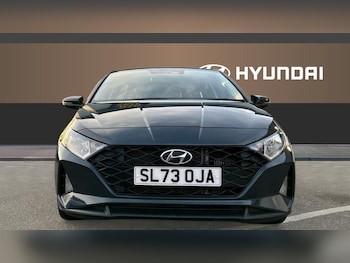 Used Hyundai i20 2023 for sale - 77616631: Photo