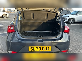Used Hyundai i20 2023 for sale - 77616631: Photo