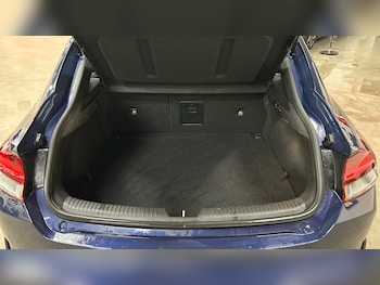 Used Hyundai i30 2021 for sale - 77601935: Photo