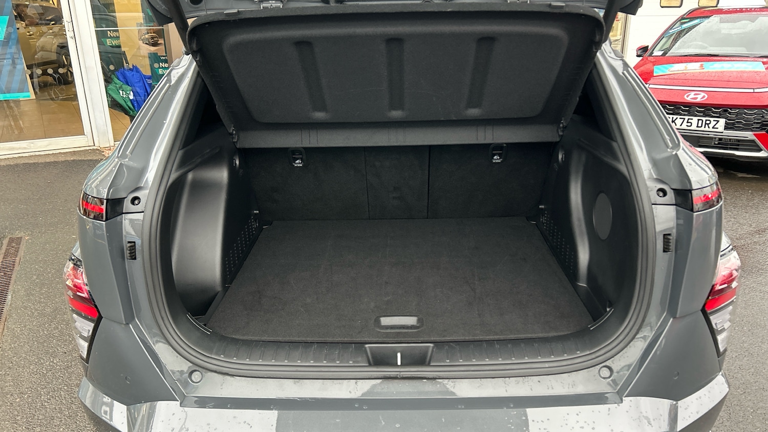 Used Hyundai KONA 2025 for sale - 77528478: Photo 4