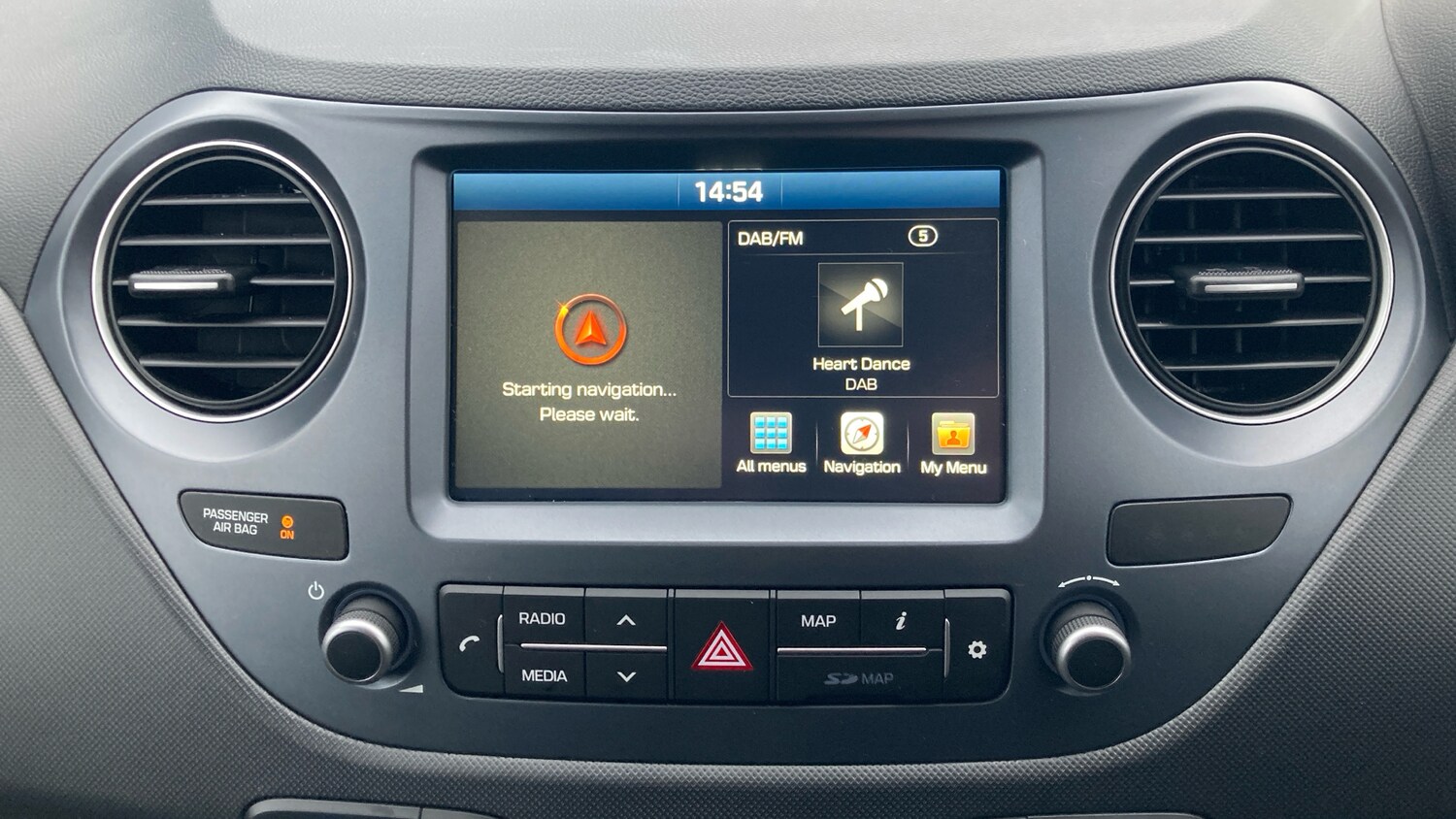 Used Hyundai i10 2019 for sale - 77643636: Photo 12