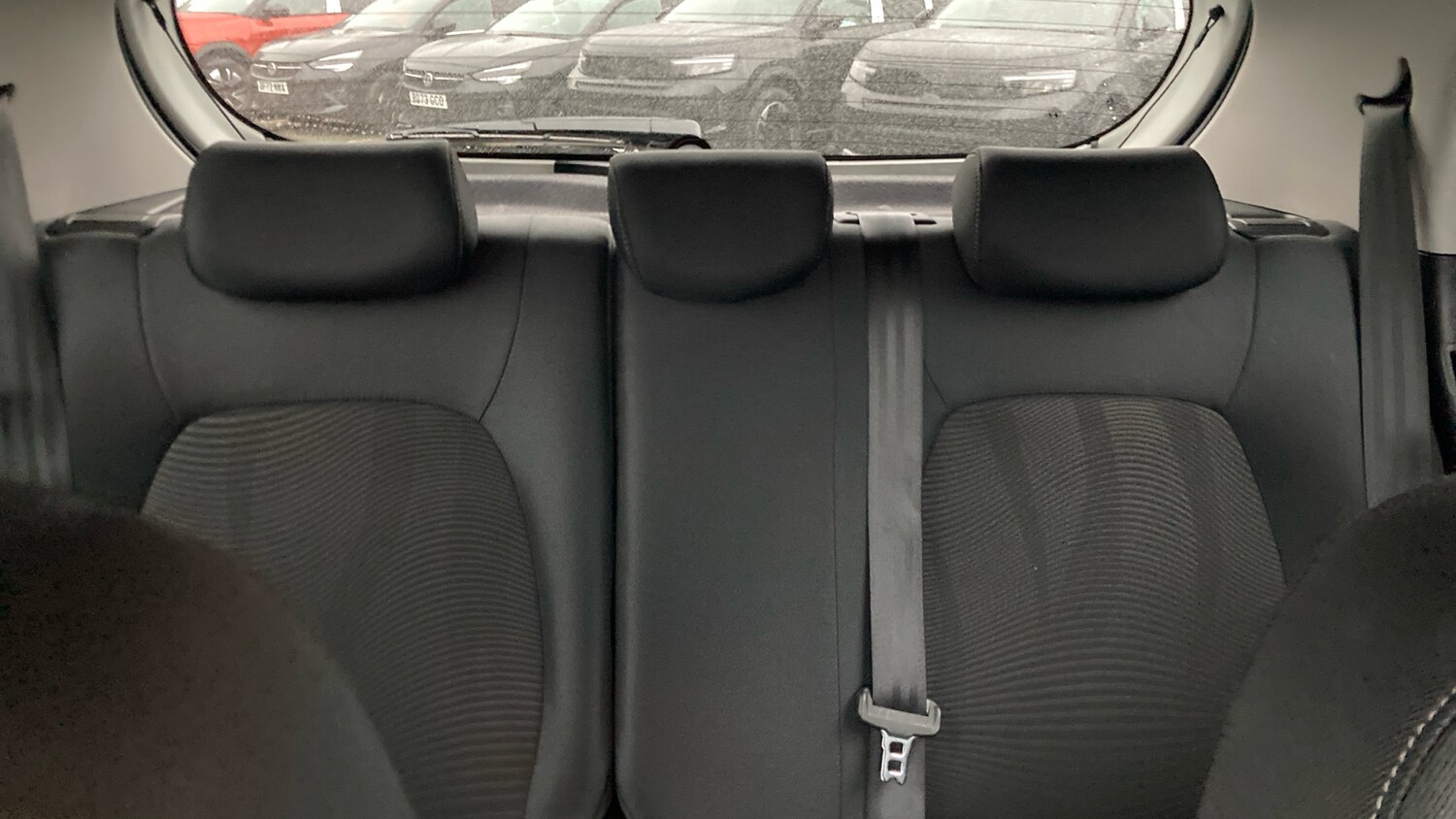 Used Hyundai i10 2019 for sale - 77643636: Photo 15