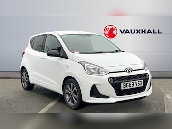 Used Hyundai i10 2019 for sale - 77643636: Photo