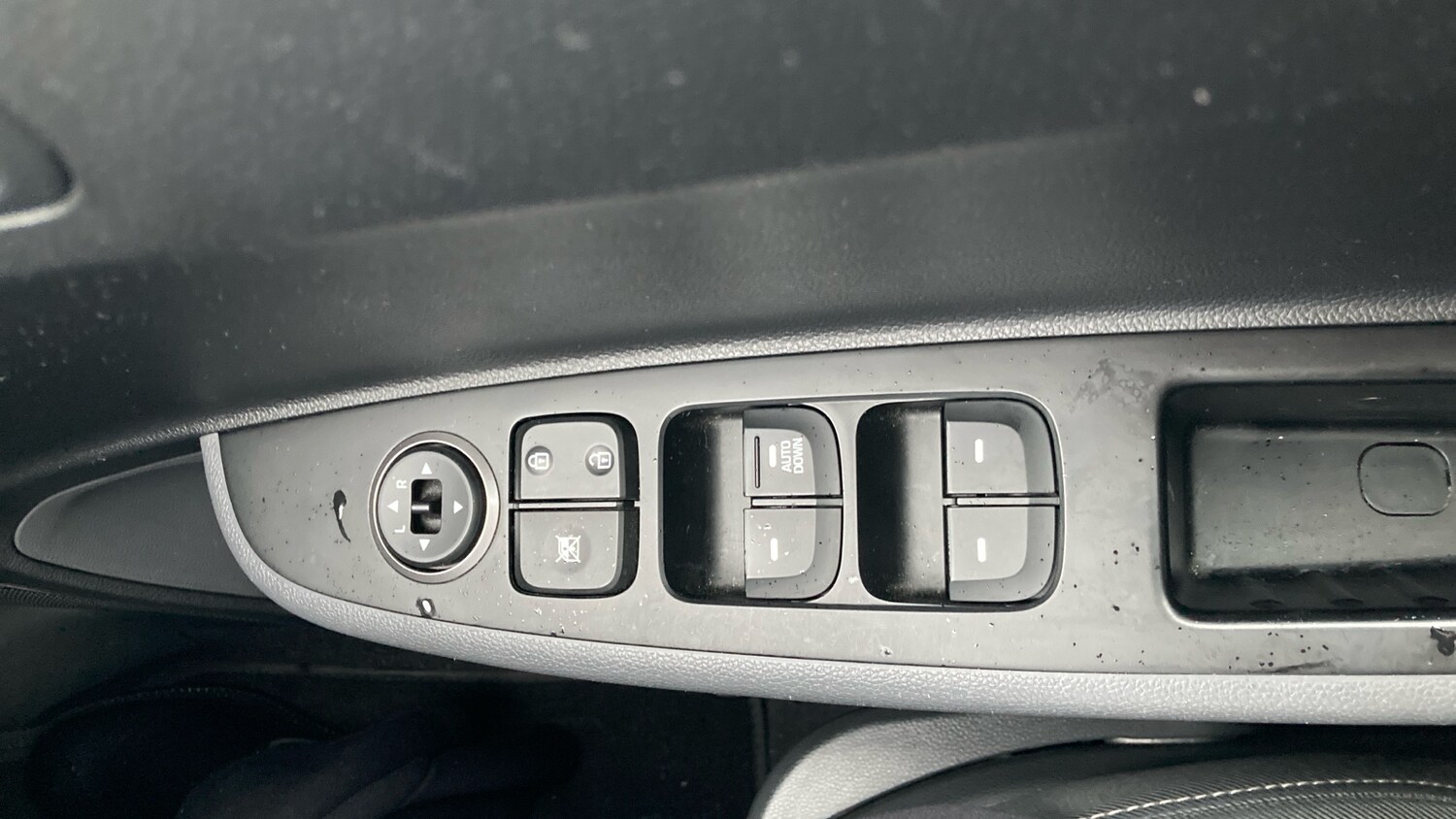 Used Hyundai i10 2019 for sale - 77643636: Photo 25