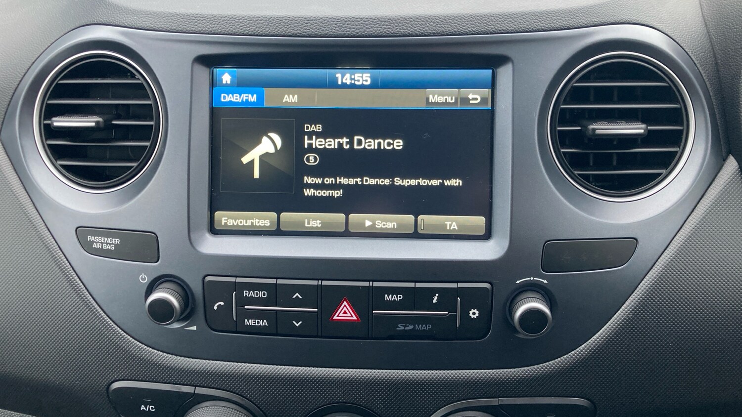 Used Hyundai i10 2019 for sale - 77643636: Photo 27