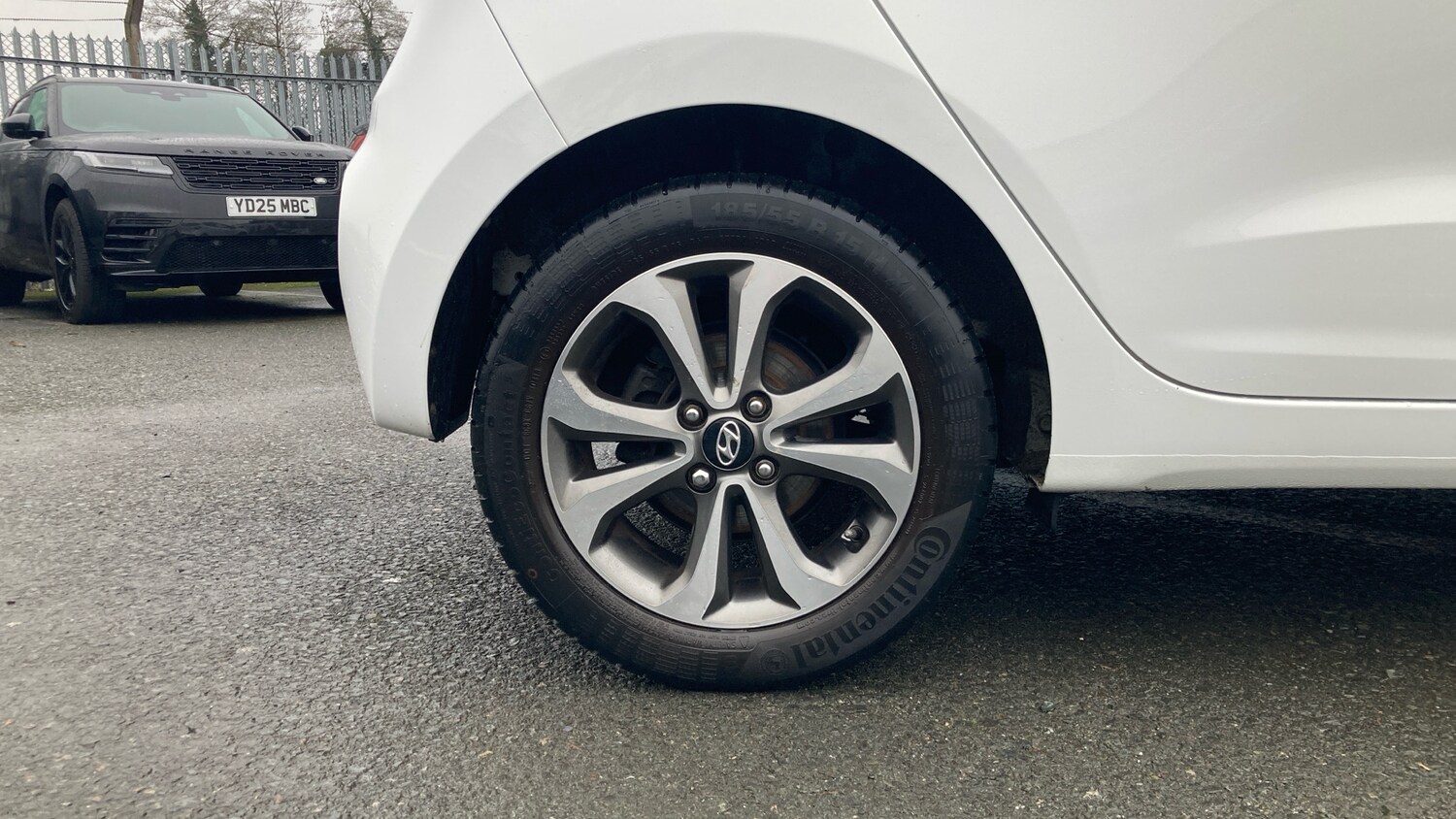 Used Hyundai i10 2019 for sale - 77643636: Photo 7