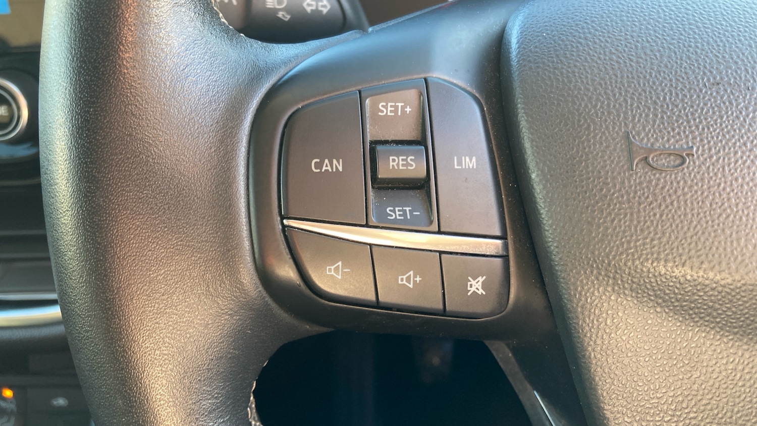 Used Ford Fiesta 2018 for sale - 76322461: Photo 27