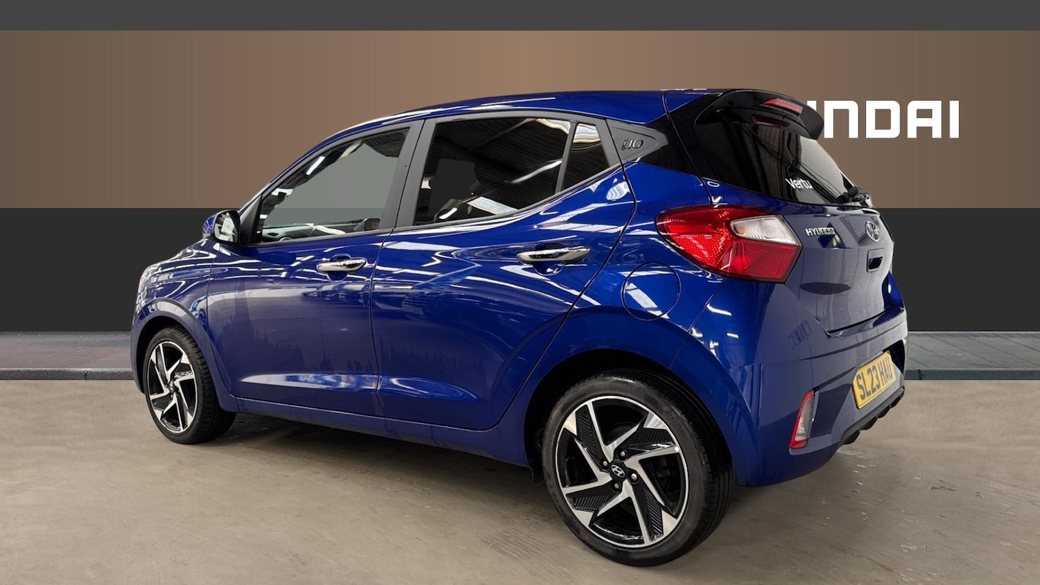 Used Hyundai i10 2023 for sale - 77962180: Photo 2