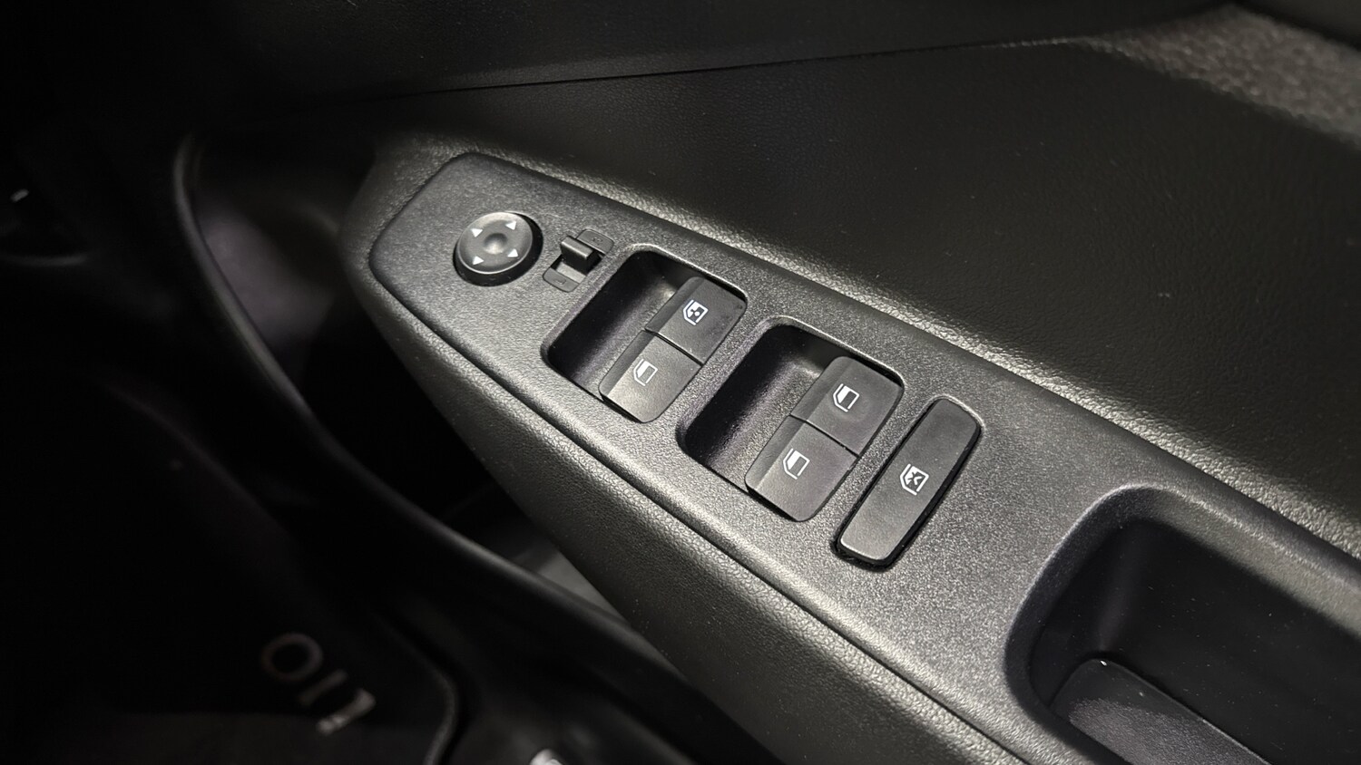 Used Hyundai i10 2023 for sale - 77962180: Photo 33