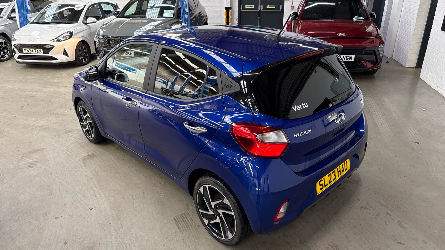 Used Hyundai i10 2023 for sale - 77962180: Photo 40