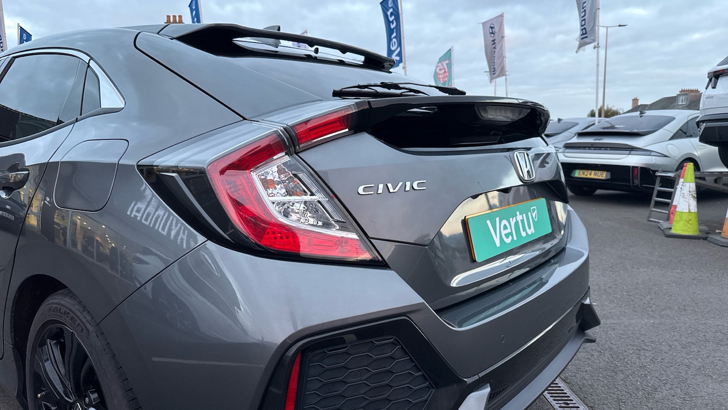 Used Honda Civic 2019 for sale - 76332027: Photo 35