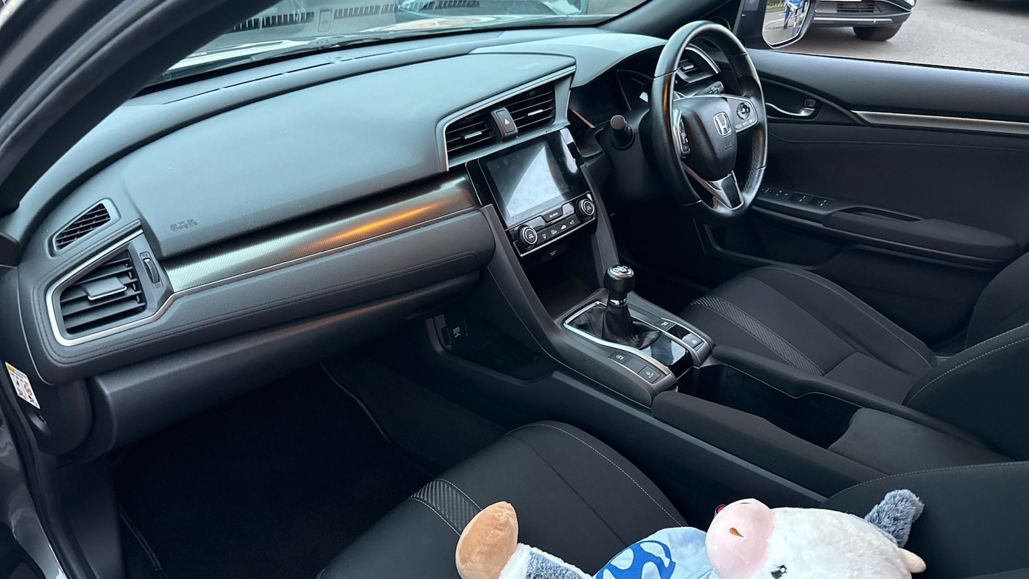 Used Honda Civic 2019 for sale - 76332027: Photo 9