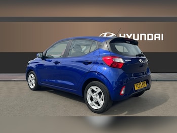 Used Hyundai i10 2023 for sale - 79421298: Photo