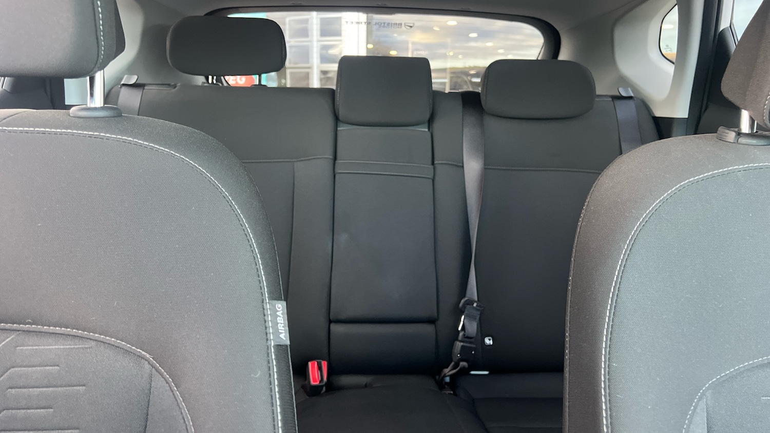 Used Hyundai KONA 2023 for sale - 77729725: Photo 15