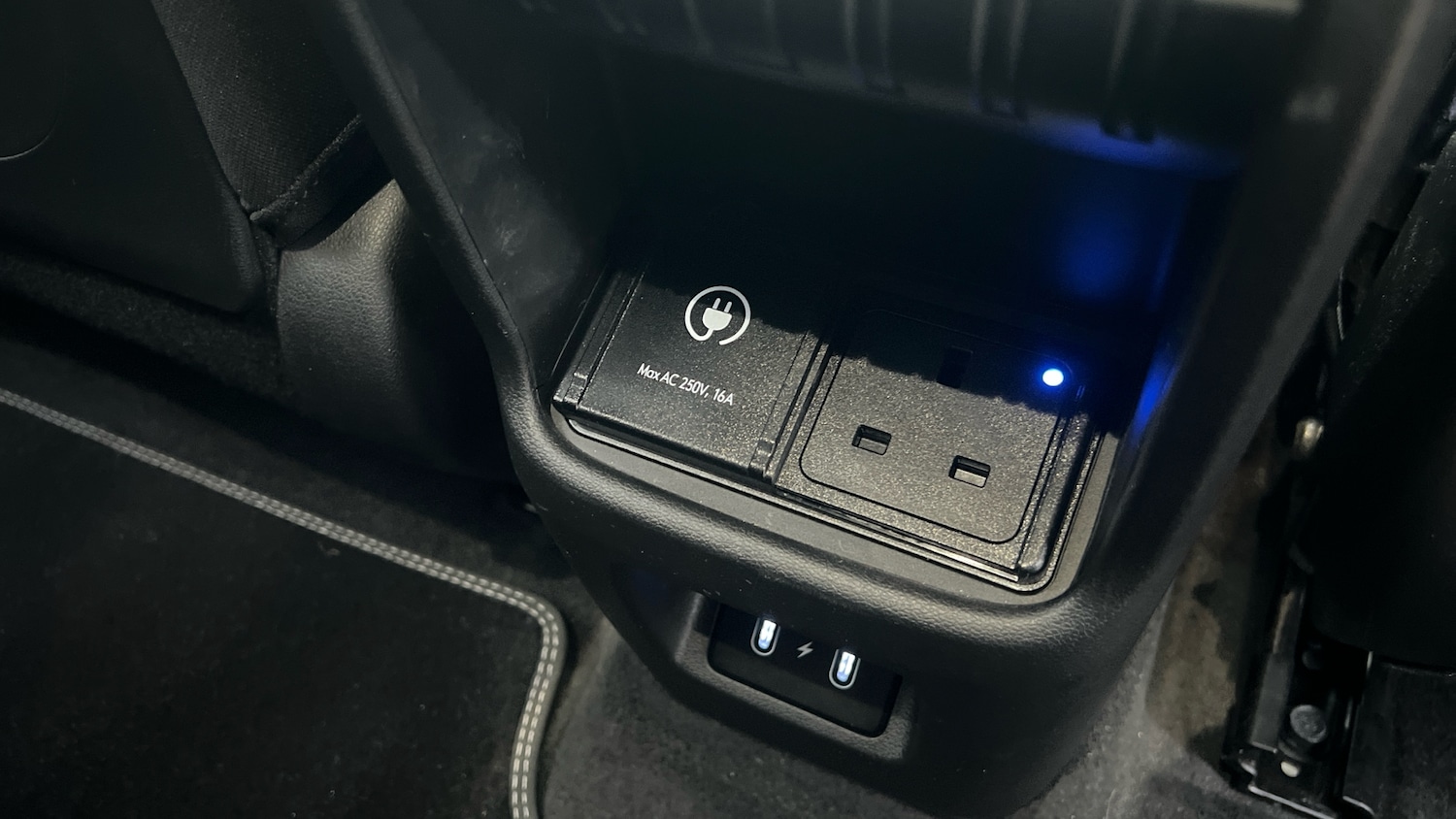 Used Hyundai KONA 2023 for sale - 77729725: Photo 33