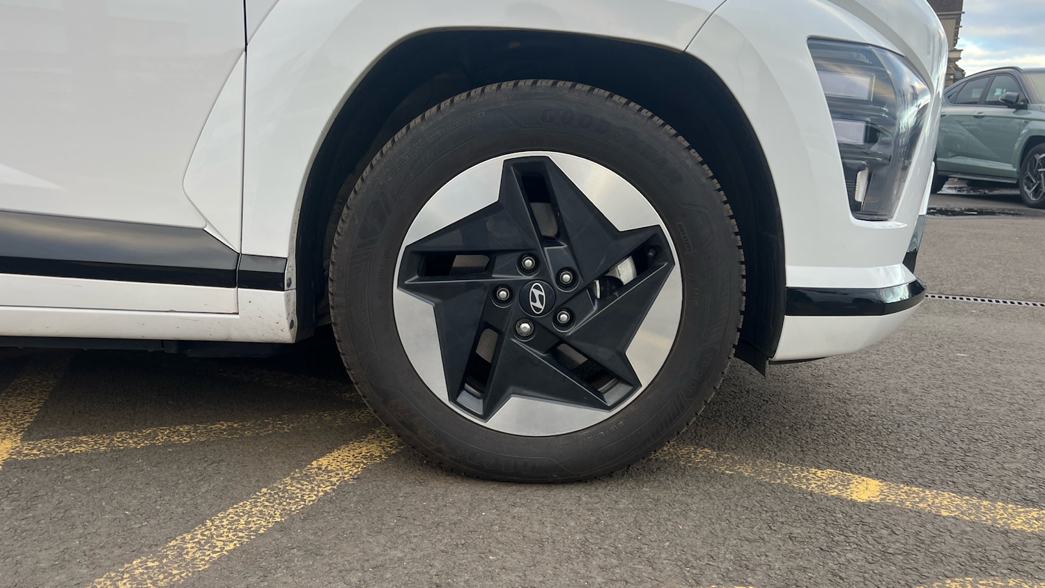 Used Hyundai KONA 2023 for sale - 77729725: Photo 39