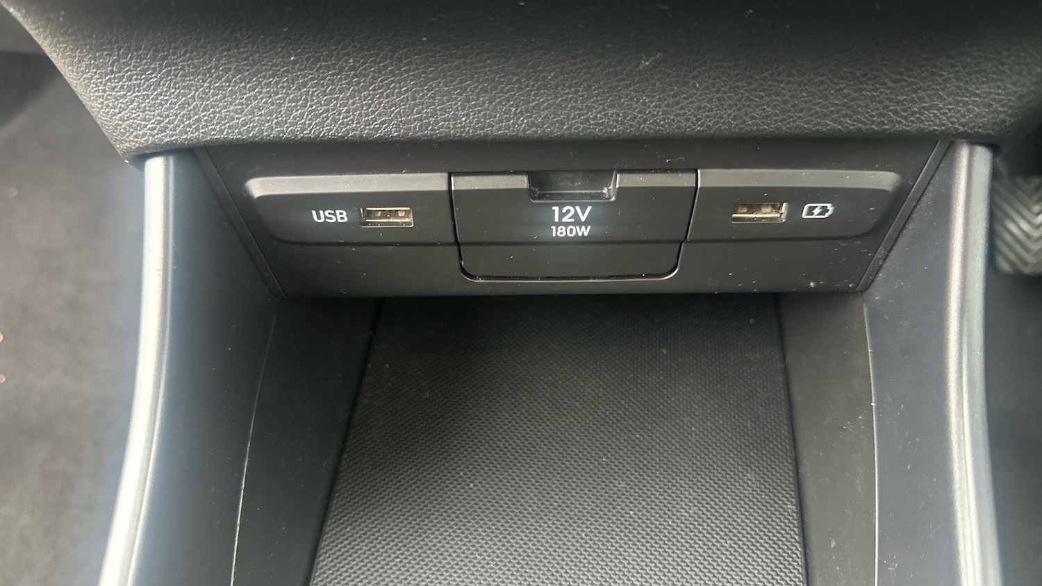 Used Hyundai i20 2021 for sale - 76354918: Photo 26