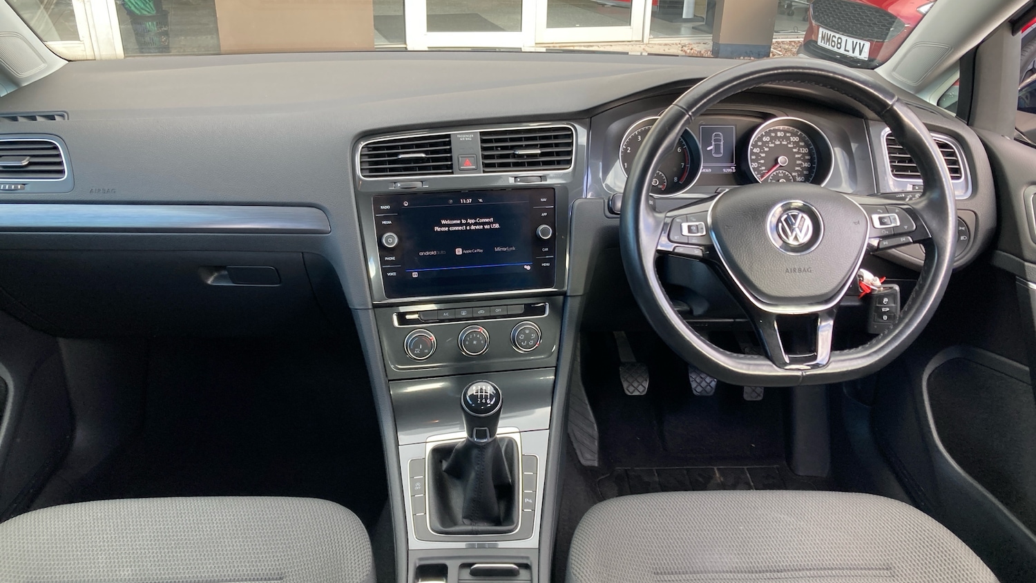 Used Volkswagen Golf 2018 for sale - 76492115: Photo 10