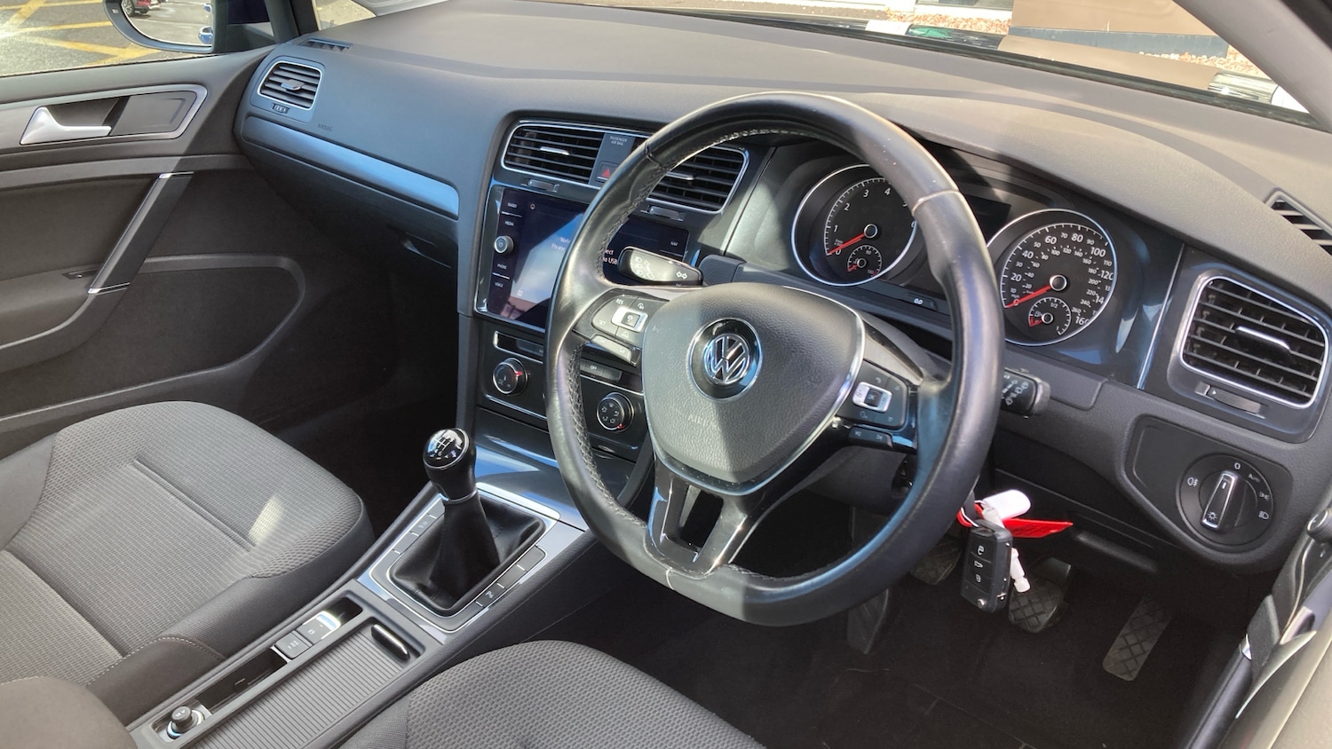 Used Volkswagen Golf 2018 for sale - 76492115: Photo 11