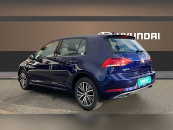 Used Volkswagen Golf 2018 for sale - 76492115: Photo