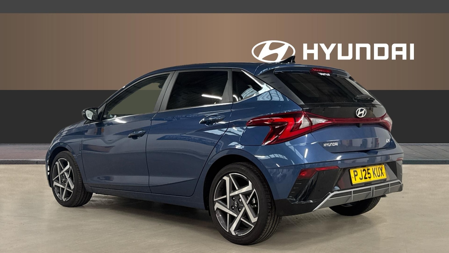 Used Hyundai i20 2025 for sale - 76693209: Photo 2