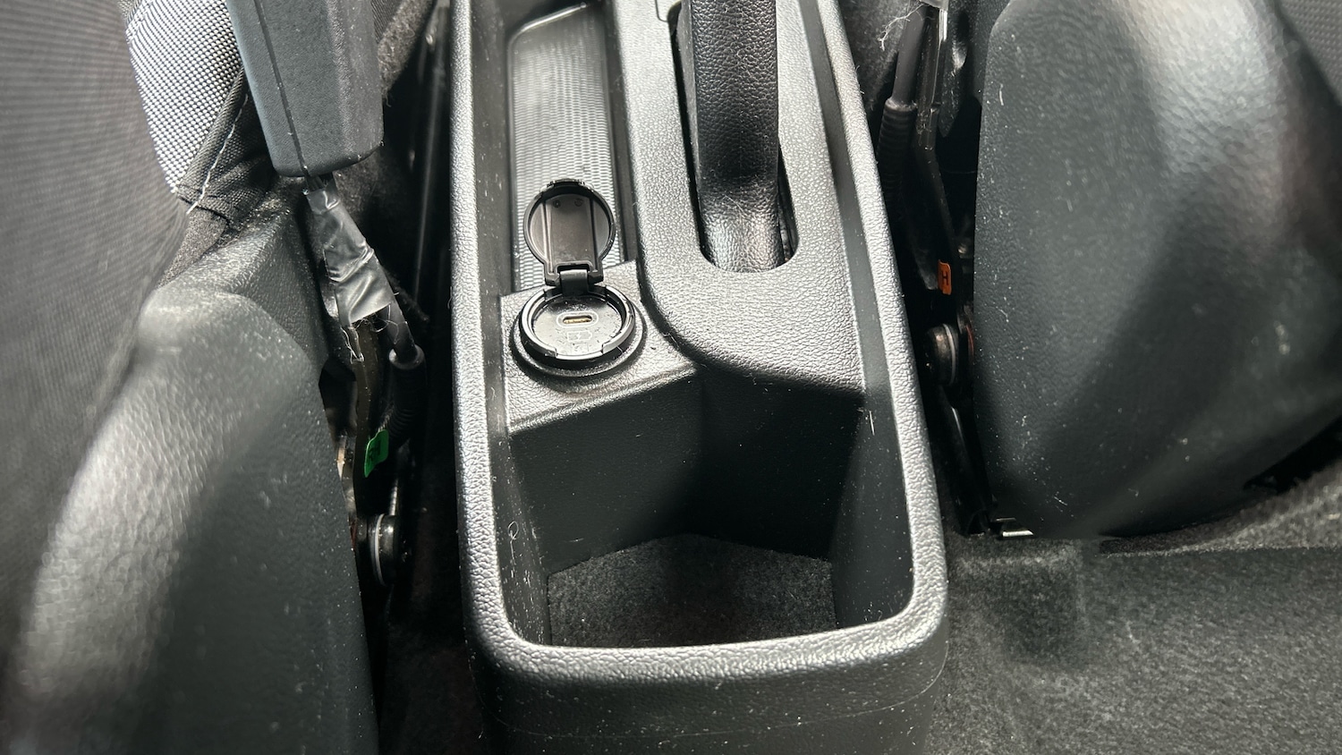 Used Hyundai i10 2024 for sale - 77871933: Photo 22