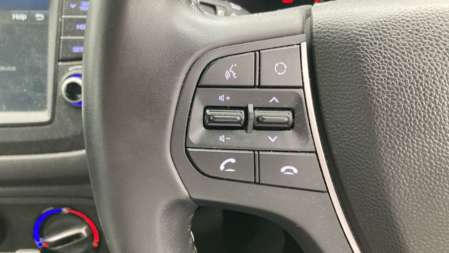 Used Hyundai i20 2019 for sale - 76222124: Photo 36