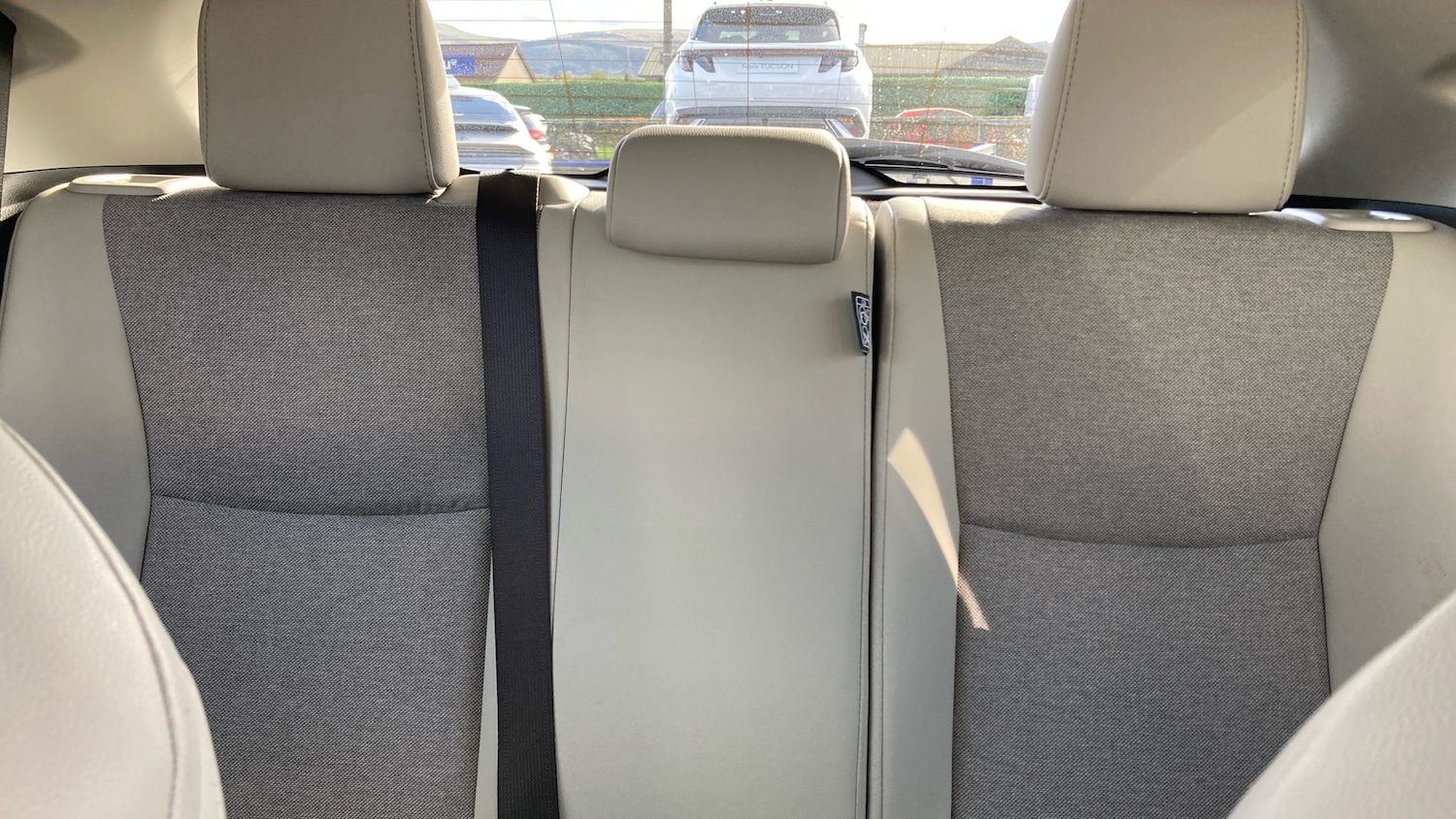 Used Toyota Yaris 2023 for sale - 76265263: Photo 15