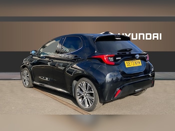 Used Toyota Yaris 2023 for sale - 76265263: Photo