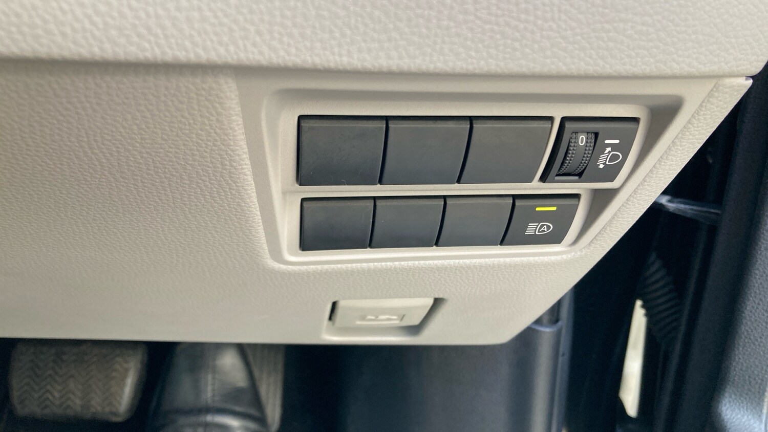 Used Toyota Yaris 2023 for sale - 76265263: Photo 37