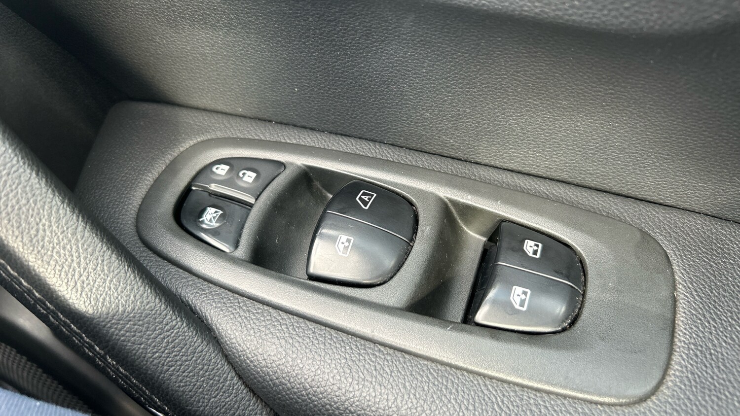 Used Renault Kadjar 2018 for sale - 77900881: Photo 26