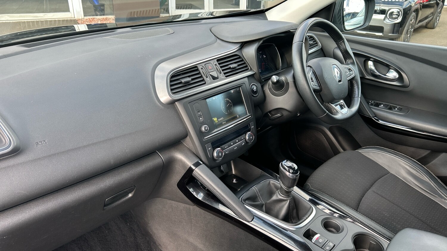 Used Renault Kadjar 2018 for sale - 77900881: Photo 9