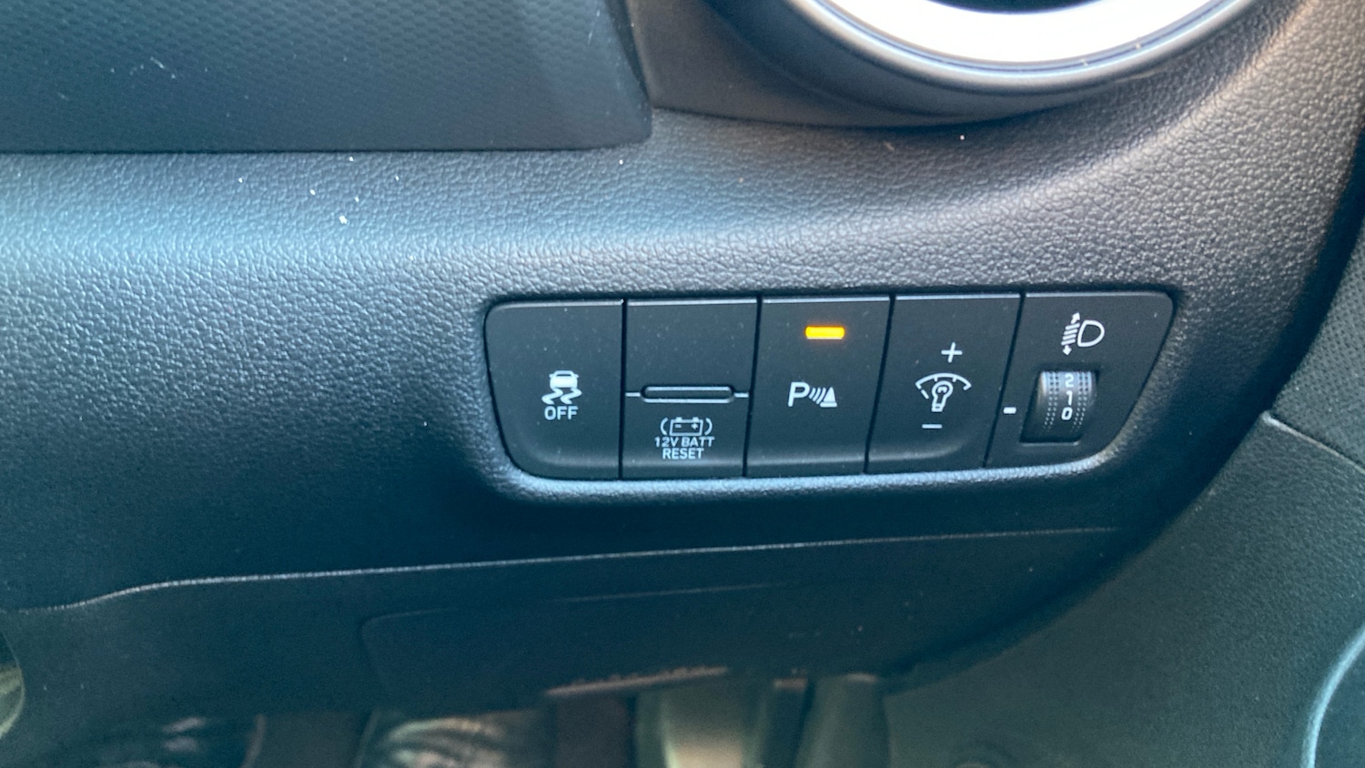 Used Hyundai KONA 2022 for sale - 76465991: Photo 31