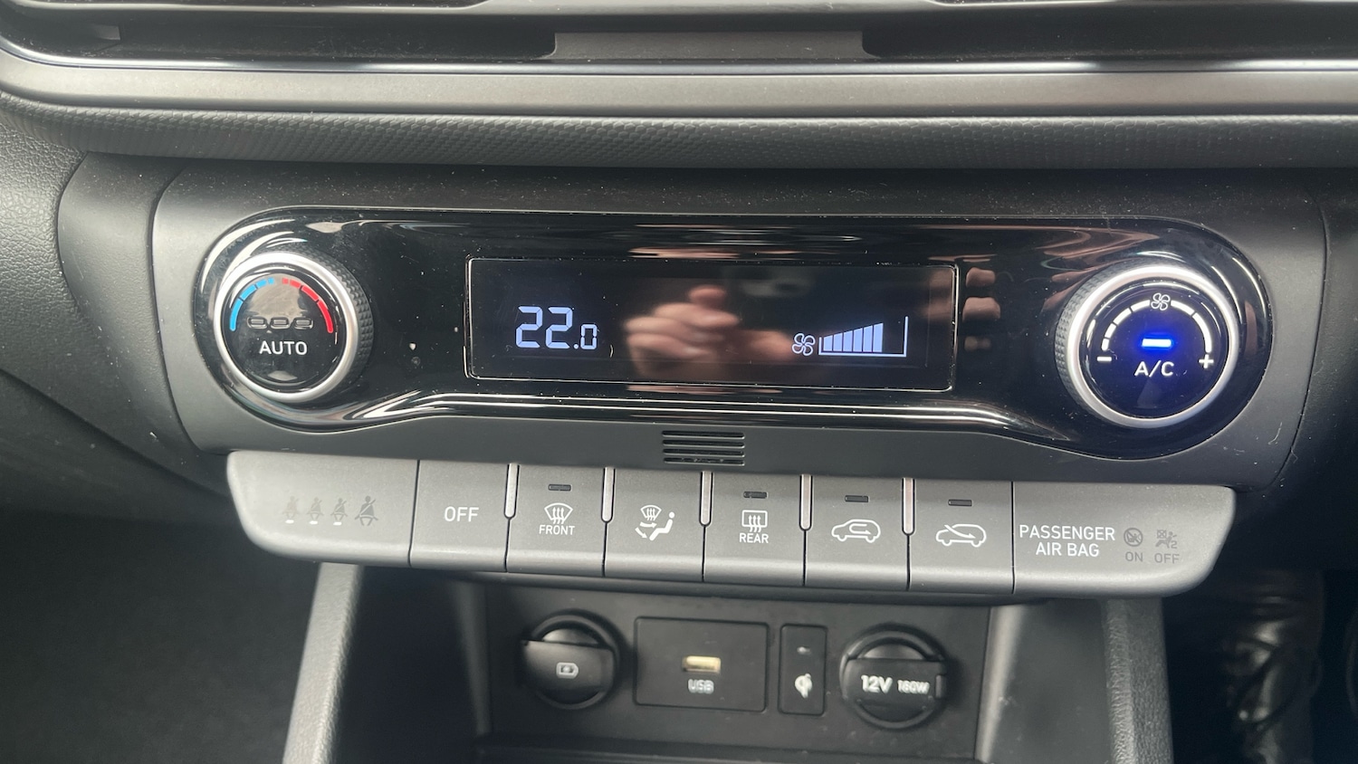 Used Hyundai KONA 2022 for sale - 75999504: Photo 33