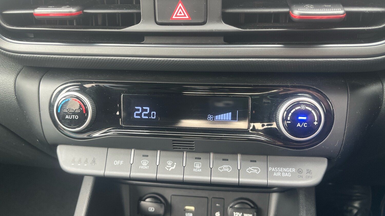 Used Hyundai KONA 2022 for sale - 75999504: Photo 34