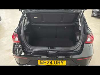 Used Hyundai i20 2024 for sale - 75077818: Photo