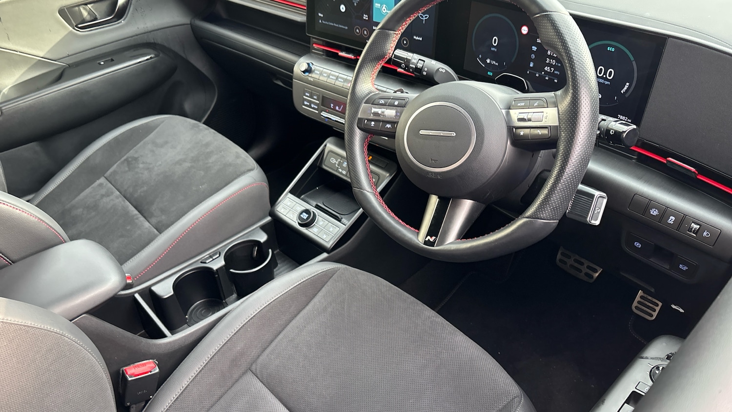 Used Hyundai KONA 2024 for sale - 76510621: Photo 11