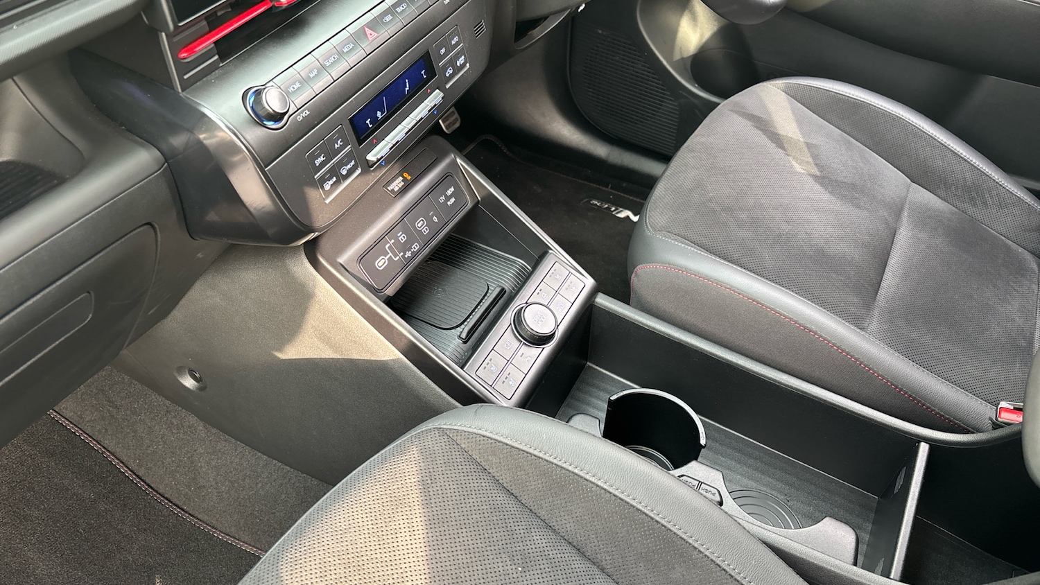 Used Hyundai KONA 2024 for sale - 76510621: Photo 13