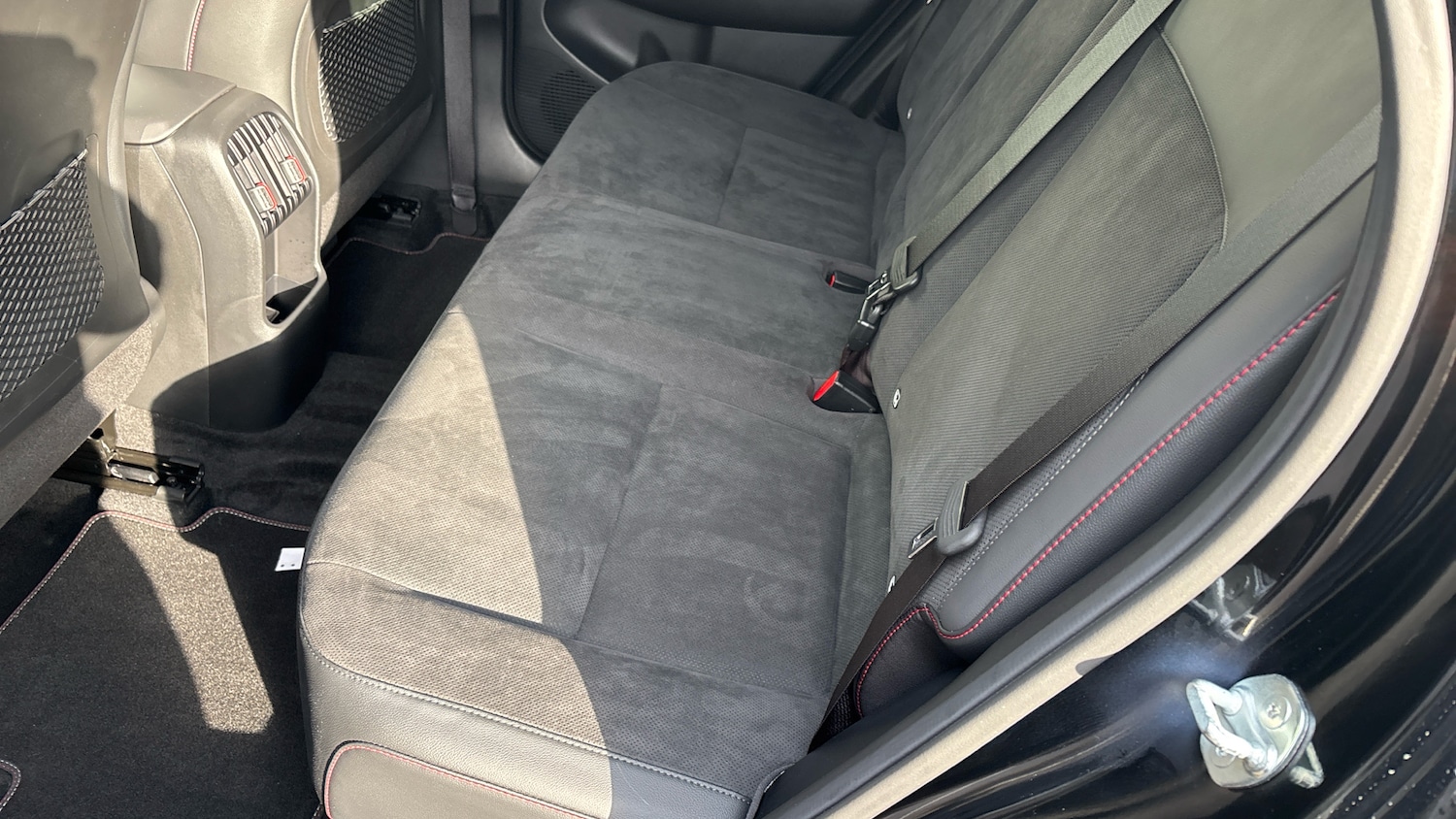 Used Hyundai KONA 2024 for sale - 76510621: Photo 16